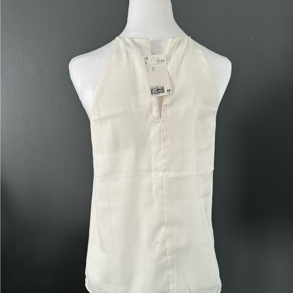 H&M Cream/White Top - Picture 2 of 2